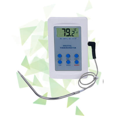 Pengukur Suhu Digital AMTAST AMT136